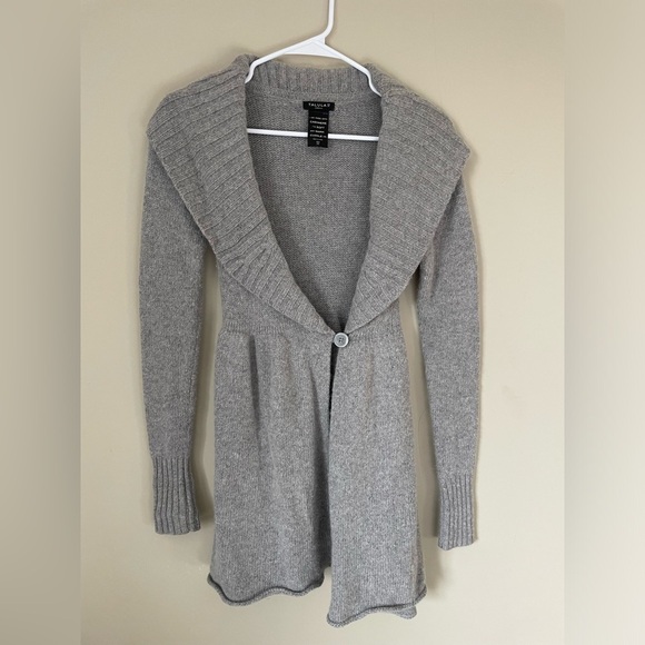 Talula Aritzia gray lambswool angora cashmere blend sweater cardigan NWOT XS - Picture 7 of 7